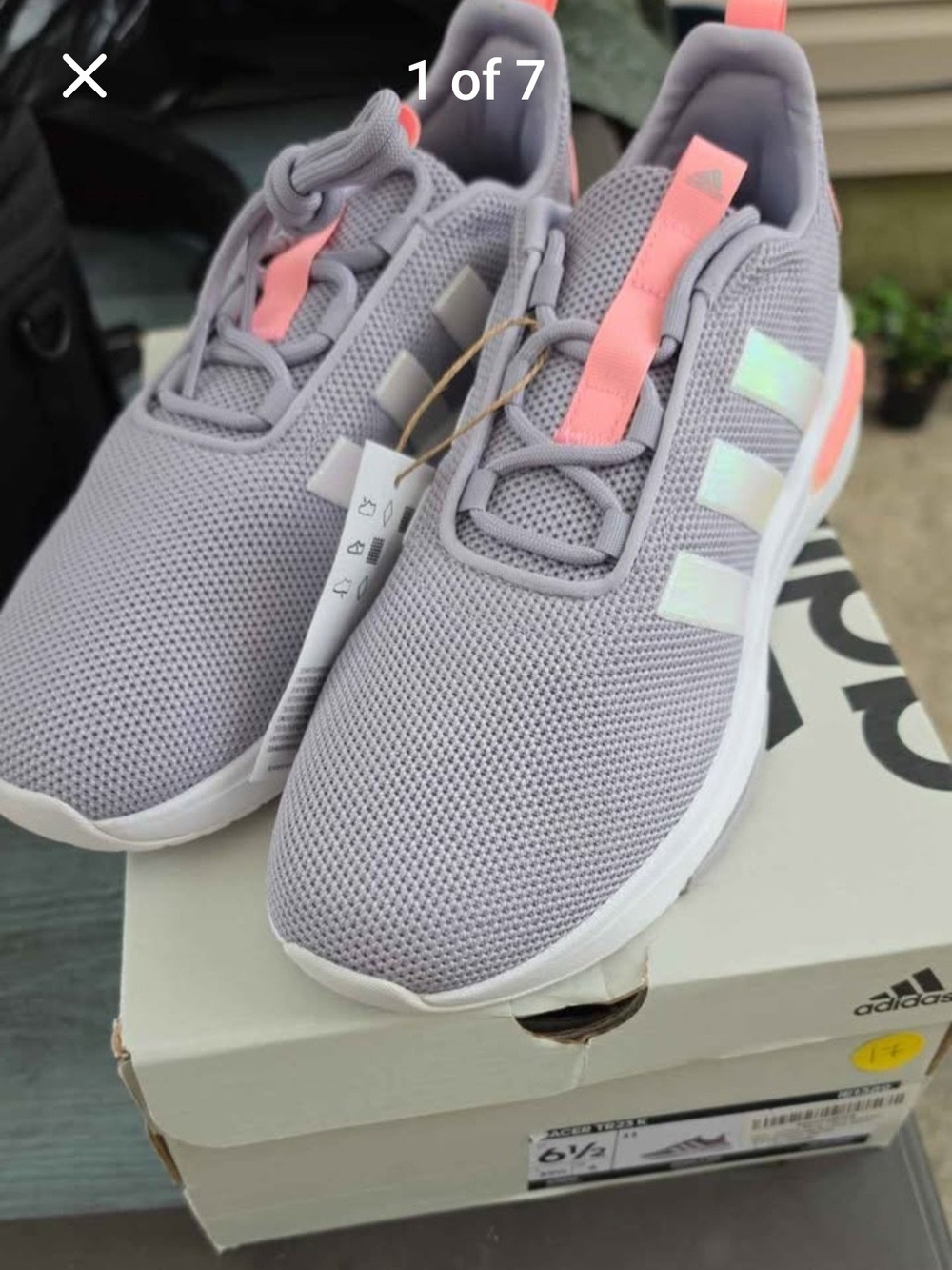 NWB Adidas Racer TR23